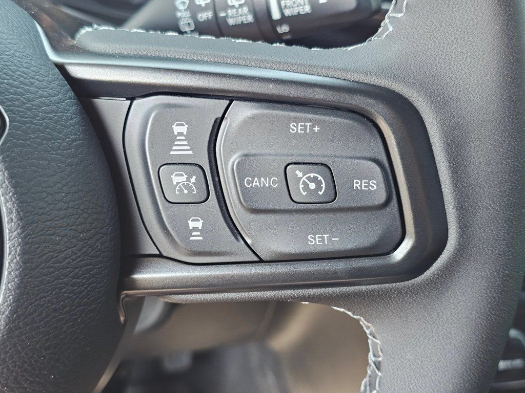 New 2025 Jeep Wrangler Unlimited Sport AWD/4WD image 31
