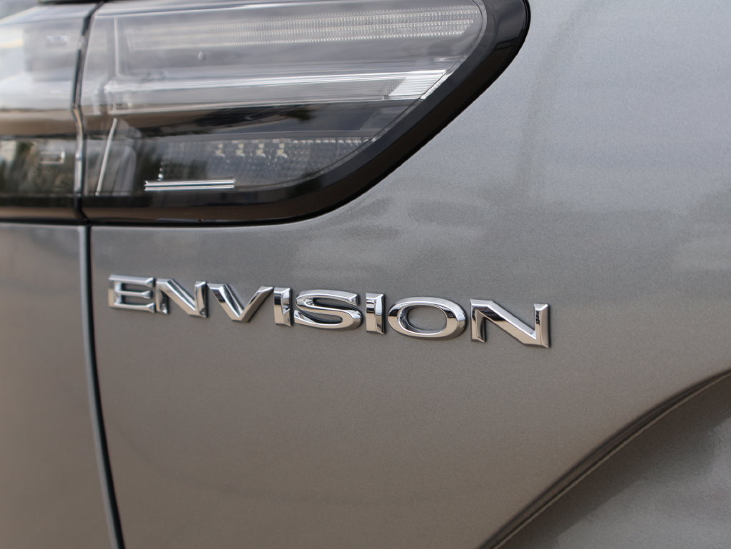 Used 2023 Buick Envision Avenir FWD image 36
