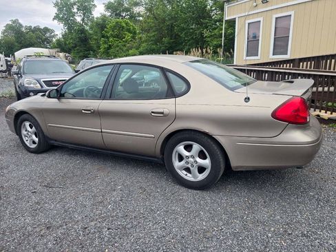 Used 2003 Ford Taurus SES FWD image 13