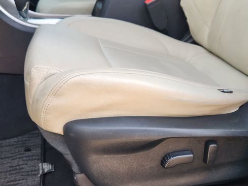 Used 2019 Subaru Ascent Premium AWD/4WD image 23