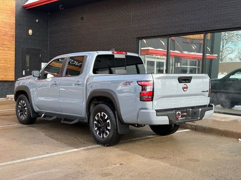 Used 2024 Nissan Frontier PRO-4X w/ Off-Road Protection Package image 17