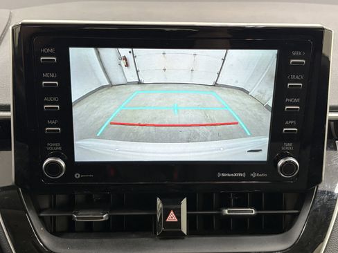 Used 2022 Toyota Corolla XLE image 17