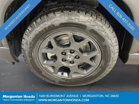 New 2025 Honda Pilot TrailSport image 15