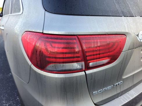 Used 2019 Kia Sorento LX w/ Option Group 020 image 10