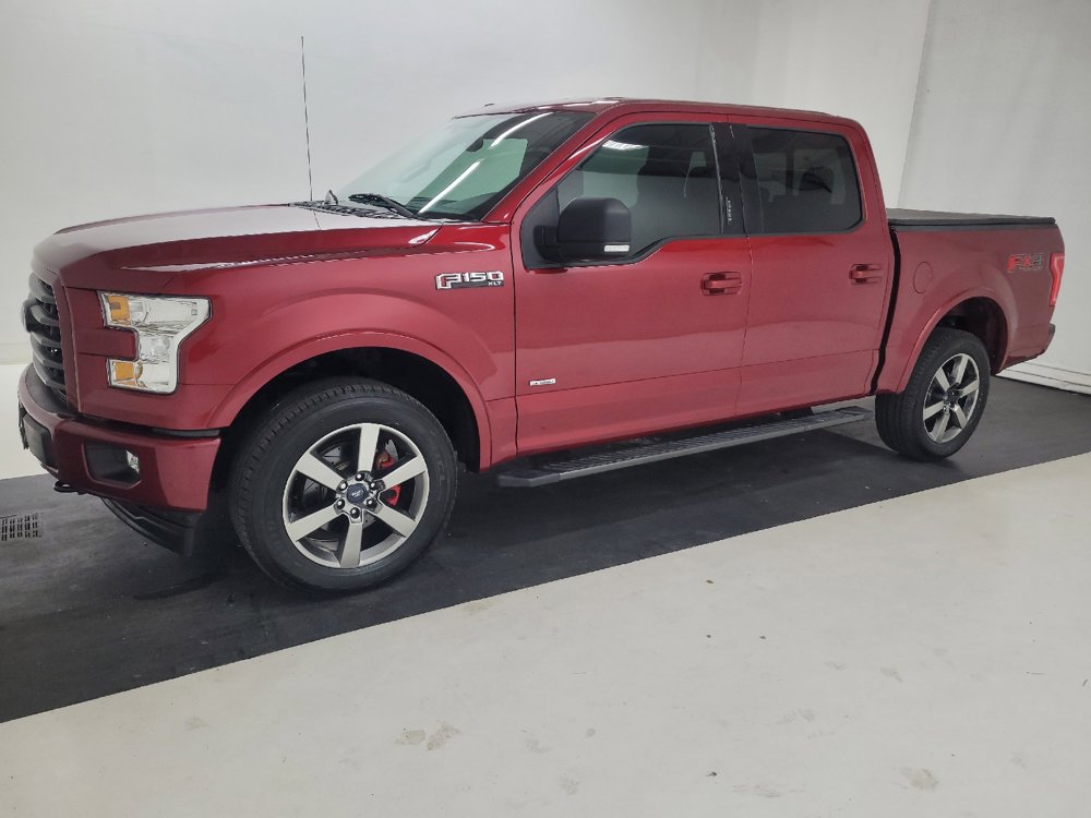 Used 2017 Ford F150 XLT w/ Equipment Group 302A Luxury AWD/4WD image 2