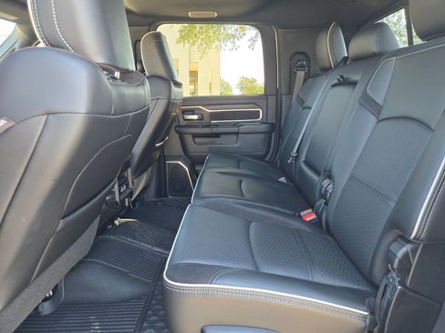 Used 2025 RAM 2500 Laramie AWD/4WD image 13