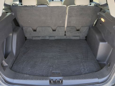 Used 2019 Ford Escape SE image 35