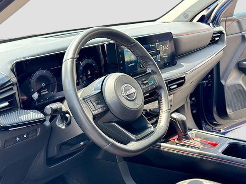 Certified 2025 Nissan Kicks SR w/ SR Premium Package AWD/4WD image 4