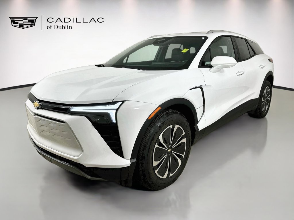 Used 2025 Chevrolet Blazer EV LT AWD/4WD image 1