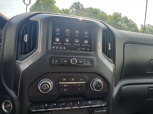 Used 2024 Chevrolet Silverado 2500 Custom w/ Custom Value Package AWD/4WD image 17