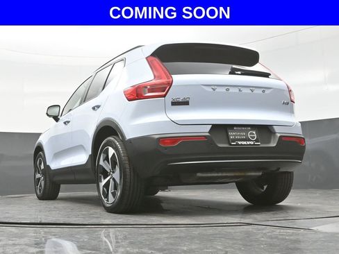 Used 2026 Volvo XC40 B5 Plus AWD/4WD image 26