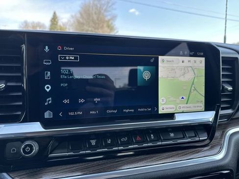 Used 2025 Chevrolet Silverado 2500 LT w/ Convenience Package image 14