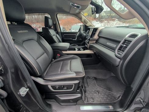 Used 2019 RAM 1500 Laramie image 14