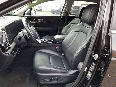 Certified 2023 Kia Sportage EX image 14