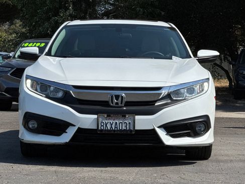 Used 2016 Honda Civic EX-T image 9