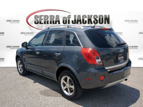 Used 2013 Chevrolet Captiva Sport LT FWD image 6