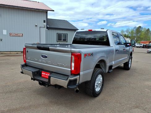 Used 2024 Ford F250 XLT w/ FX4 Off-Road Package AWD/4WD image 6