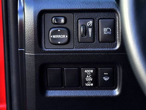 Certified 2024 Toyota 4Runner TRD Off-Road AWD/4WD image 28