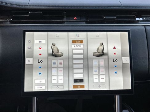 Used 2024 Land Rover Range Rover Autobiography image 27