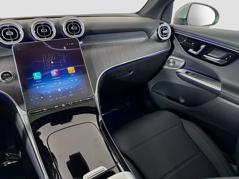 New 2026 Mercedes-Benz GLC 300 4MATIC image 25