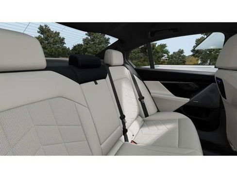 New 2027 BMW 530i RWD image 12