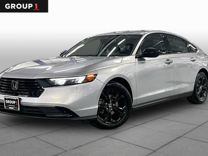Used 2025 Honda Accord SE