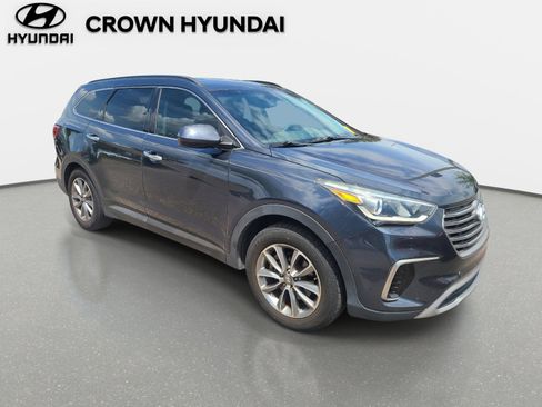 Used 2019 Hyundai Santa Fe XL SE image 4