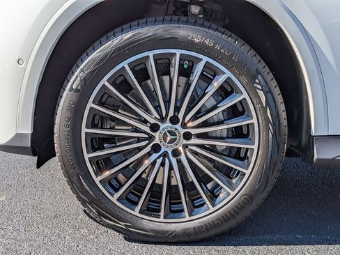 Certified 2026 Mercedes-Benz GLC 300 image 13