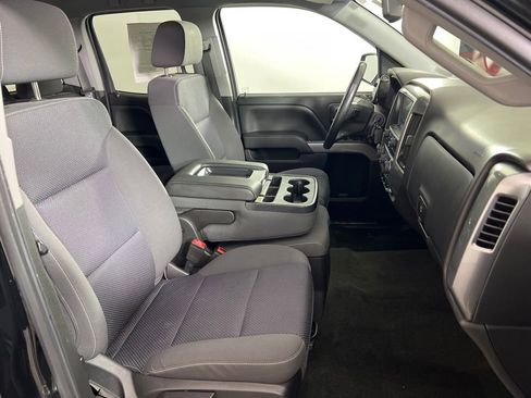 Used 2018 Chevrolet Silverado 1500 LT w/ Redline Edition image 21