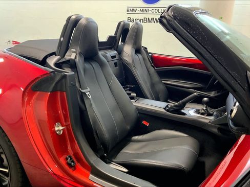 Used 2025 MAZDA MX-5 Miata Grand Touring image 6