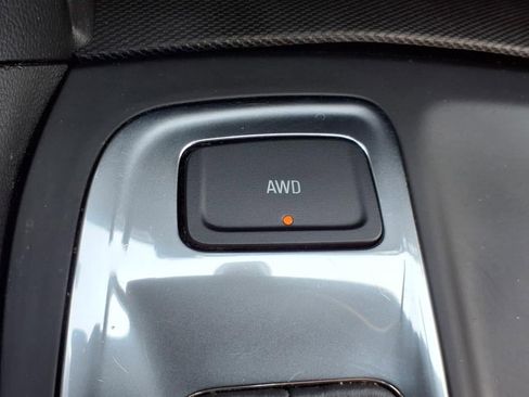 Used 2019 Chevrolet Equinox LT image 21