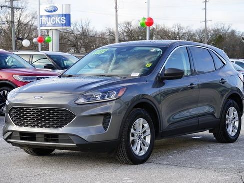 Certified 2022 Ford Escape SE w/ Convenience Package image 3