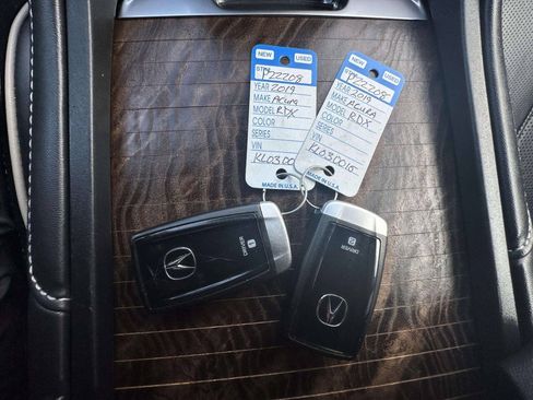 Used 2019 Acura RDX AWD w/ Advance Package image 37
