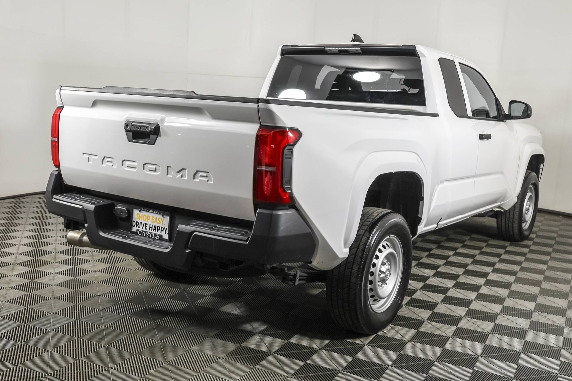 Used 2024 Toyota Tacoma SR RWD image 14