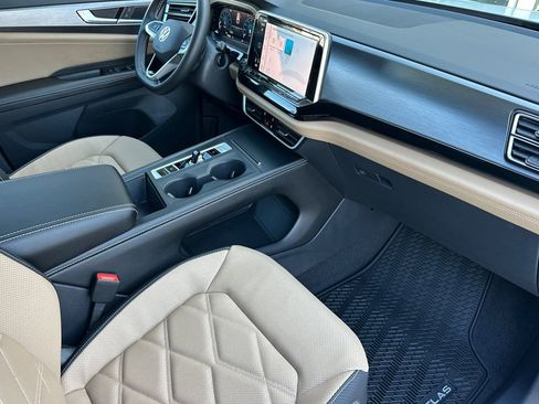 New 2026 Volkswagen Atlas Cross Sport SE AWD/4WD image 14