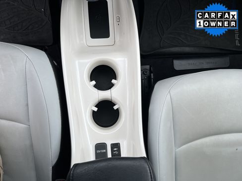 Used 2017 Toyota Prius Prime Advanced w/ Carpet Mat Package FWD image 12