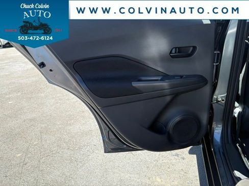 New 2025 Nissan Kicks Play S image 16