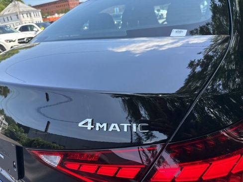 New 2025 Mercedes-Benz C 300 4MATIC Sedan image 11