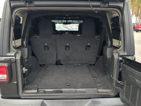 Used 2020 Jeep Wrangler Unlimited Sport S image 13