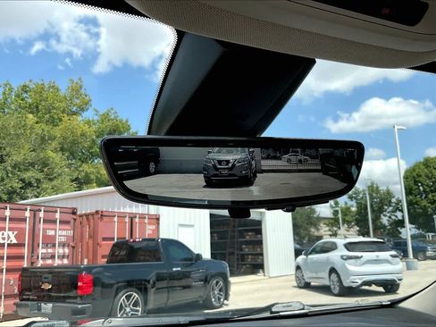 Used 2023 GMC Acadia Denali w/ Black Diamond Edition FWD image 34