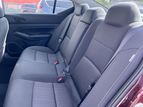 Used 2025 Nissan Altima 2.5 SV AWD/4WD image 23