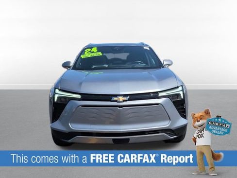 Used 2024 Chevrolet Blazer EV LT AWD/4WD image 2