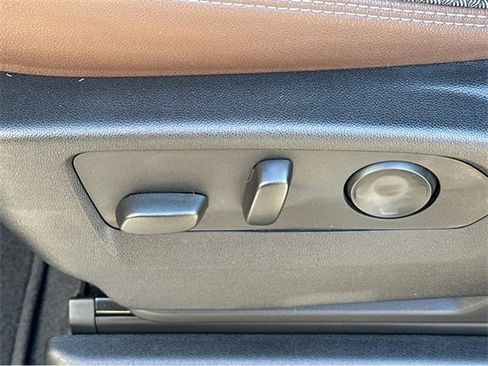 Certified 2024 Chevrolet Tahoe High Country w/ Advanced Technology Package image 36