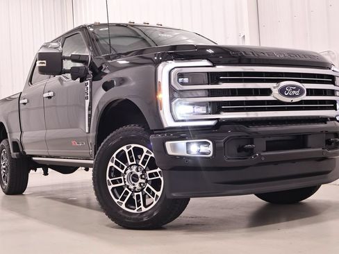 Used 2026 Ford F350 Platinum w/ Platinum Plus Package AWD/4WD image 47
