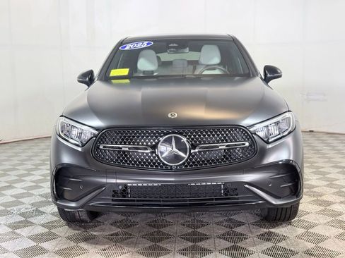Used 2025 Mercedes-Benz GLC 300 4MATIC image 10