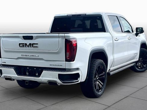 Used 2019 GMC Sierra 1500 Denali w/ Denali Ultimate Package AWD/4WD image 13