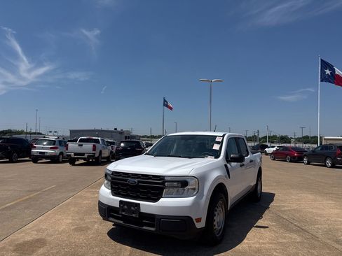 Used 2022 Ford Maverick XL w/ Equipment Group 100A Standard AWD/4WD image 6