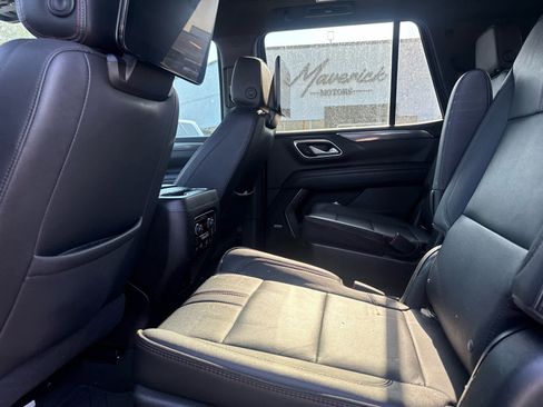 Used 2021 Chevrolet Tahoe RST w/ Luxury Package RWD image 6