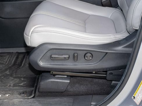 Certified 2024 Honda Pilot EX-L image 32