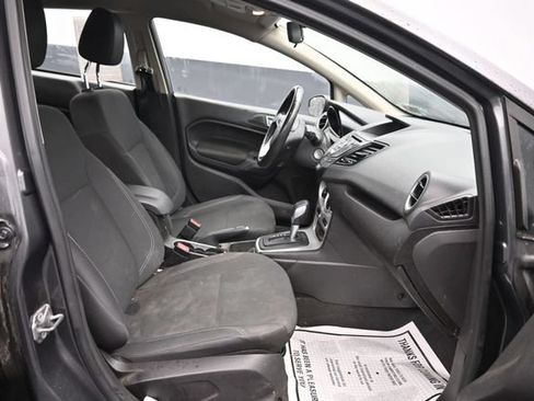 Used 2016 Ford Fiesta SE w/ Cold Weather Package FWD image 8